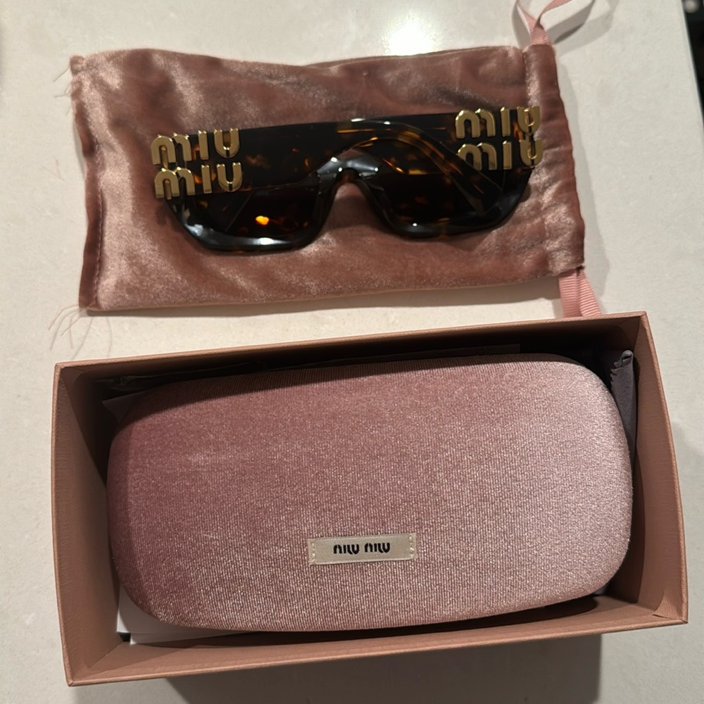 Miu Miu Sunglasses (AUTHENTIC)